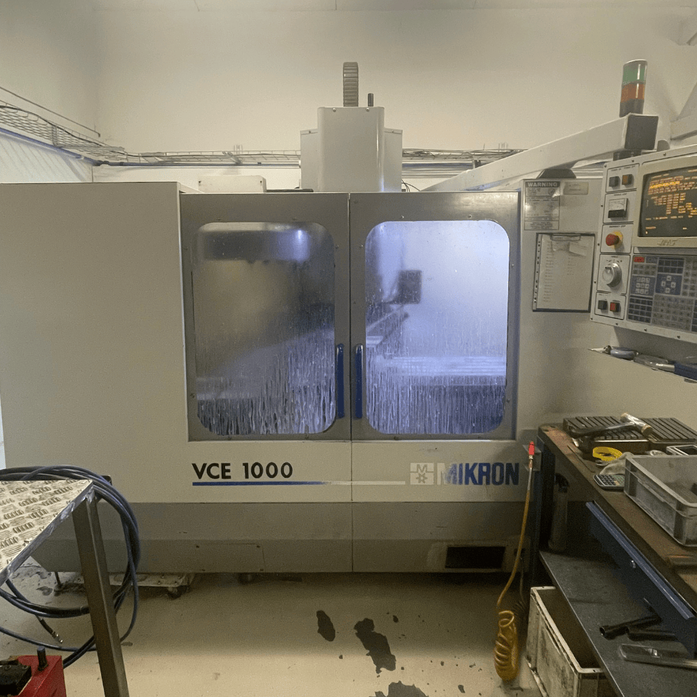 Centre d'usinage 4 axes HAAS VCE 1000
