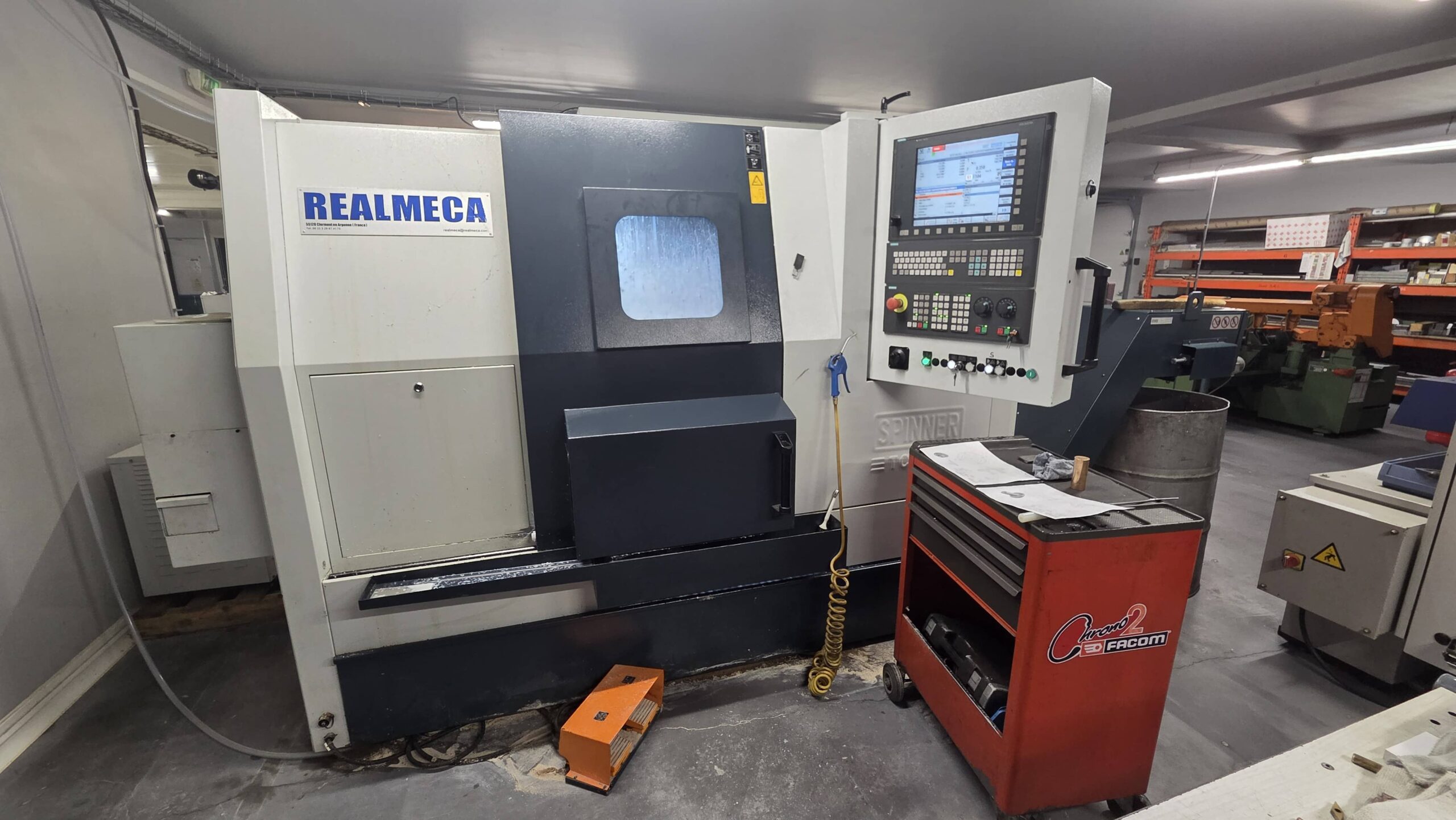 Tour commande numérique Spinner TC 600